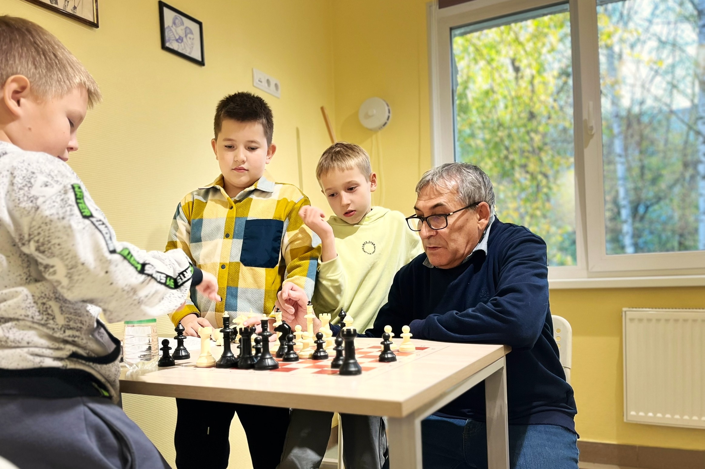 Фото клуба Молодёжный (подростковый) клуб "Алиса" №1