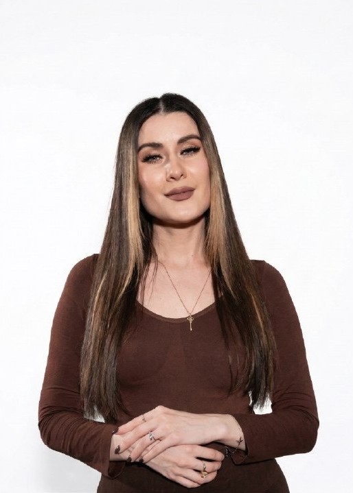 Фотография специалиста 400